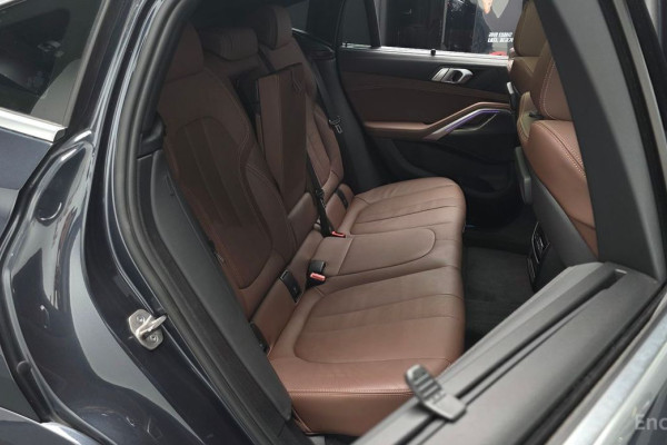 2022 BMW X6 с пробегом 44 118 км