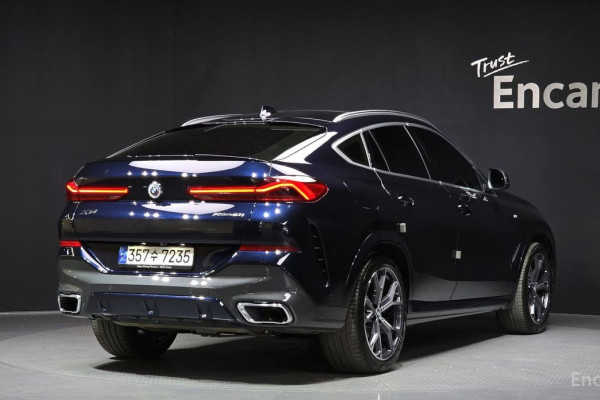 2022 BMW X6 с пробегом 35 355 км
