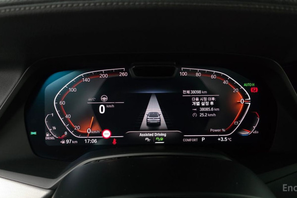 2022 BMW X6 с пробегом 38 098 км