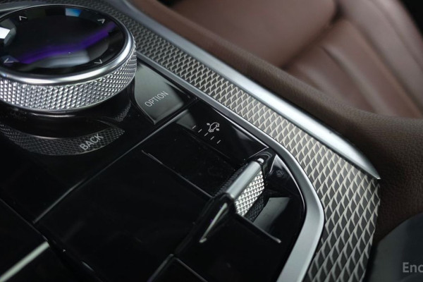 2022 BMW X6 с пробегом 44 118 км