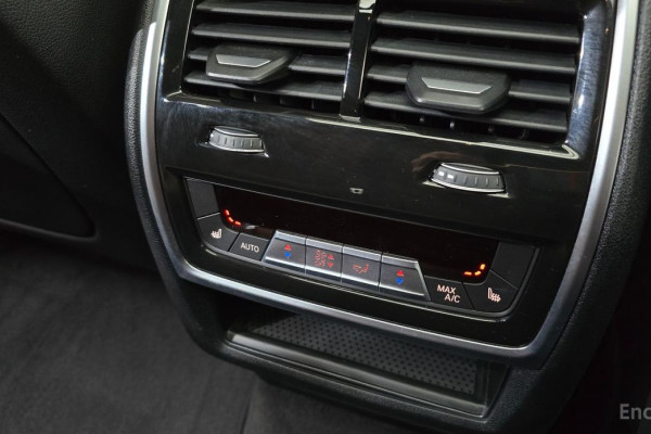 2022 BMW X6 с пробегом 57 762 км