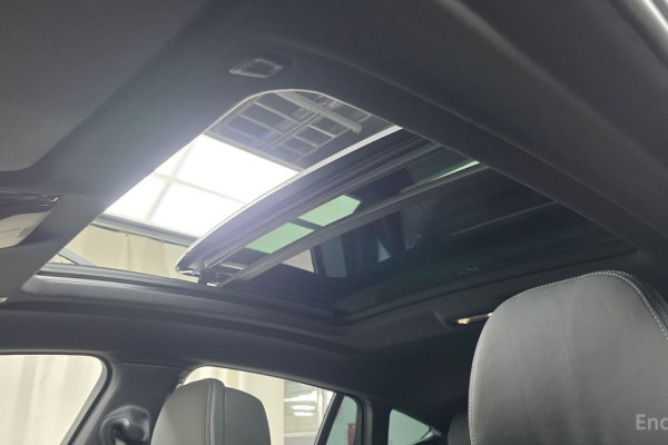 2022 BMW X6 с пробегом 38 098 км