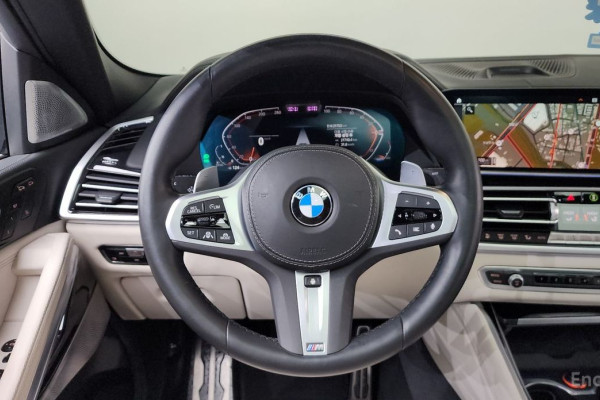2022 BMW X6 с пробегом 21 753 км