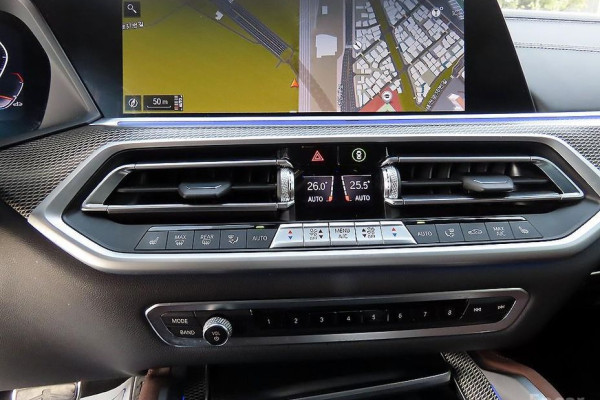 2022 BMW X6 с пробегом 124 315 км