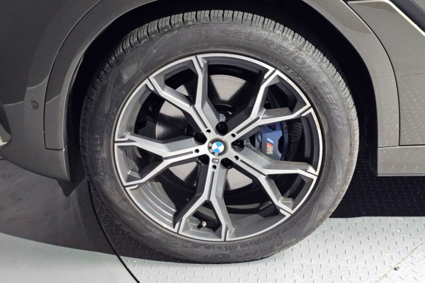 2022 BMW X6 с пробегом 73 251 км