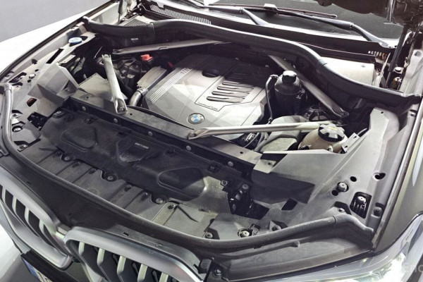 2022 BMW X6 с пробегом 73 251 км