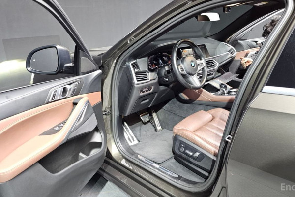 2022 BMW X6 с пробегом 73 251 км