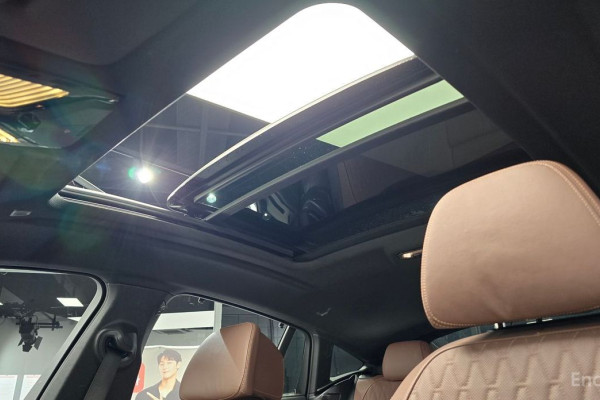 2022 BMW X6 с пробегом 70 334 км