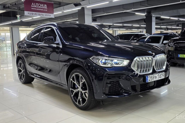 2022 BMW X6 с пробегом 61 283 км