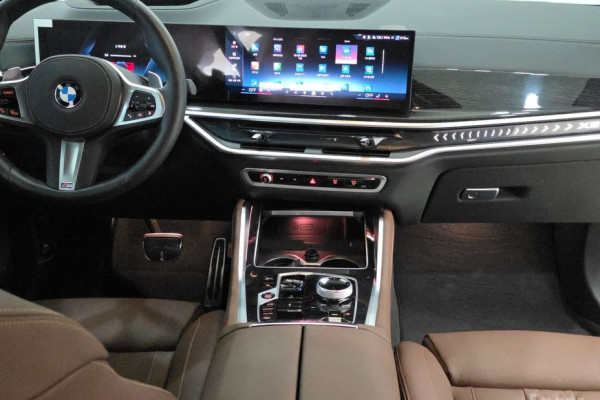 2025 BMW X6 с пробегом 9 620 км