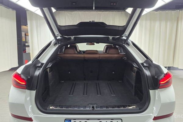 2025 BMW X6 с пробегом 5 029 км