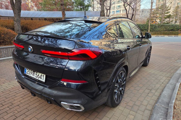 2025 BMW X6 с пробегом 13 000 км