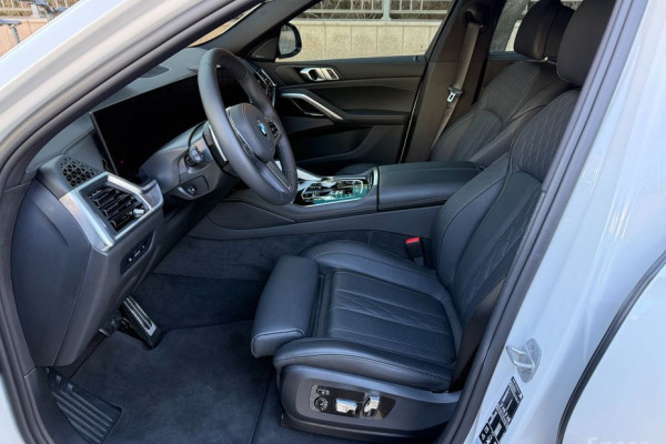 2025 BMW X6 с пробегом 3 980 км