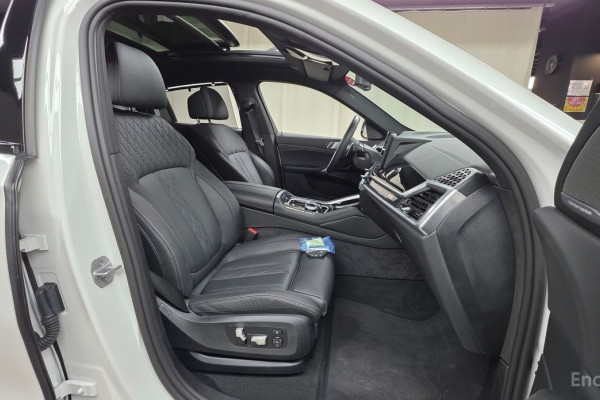 2025 BMW X6 с пробегом 6 175 км