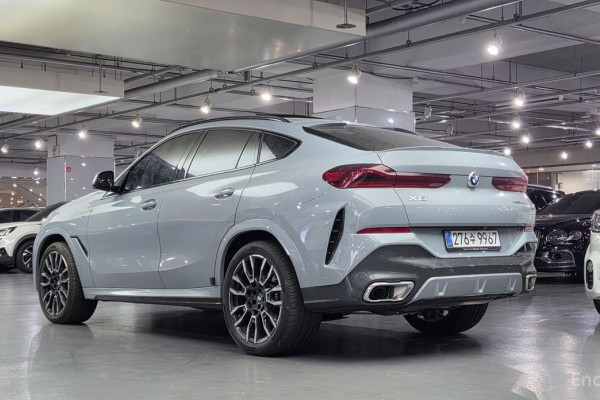 2025 BMW X6 с пробегом 5 000 км