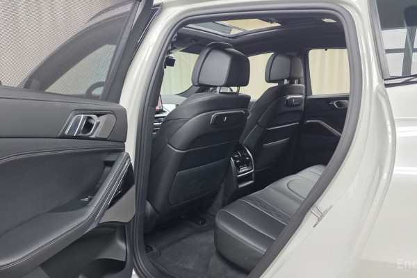 2025 BMW X6 с пробегом 6 175 км