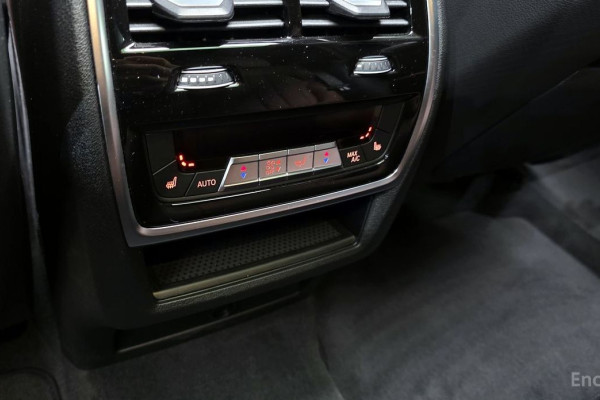 2025 BMW X6 с пробегом 3 298 км