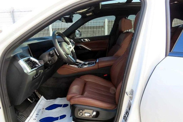 2025 BMW X6 с пробегом 17 000 км