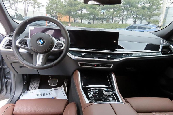 2025 BMW X6 с пробегом 5 000 км