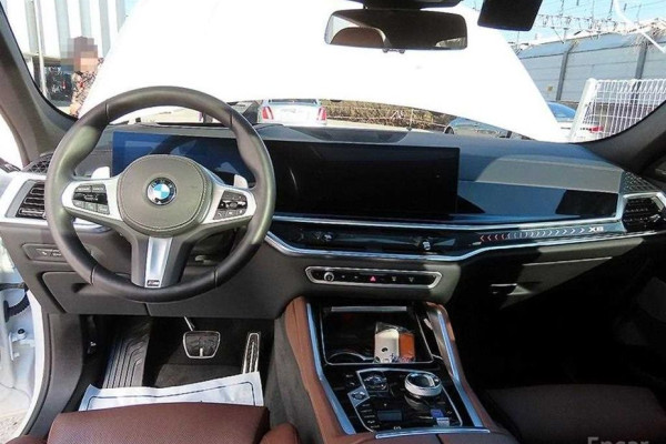 2025 BMW X6 с пробегом 17 000 км