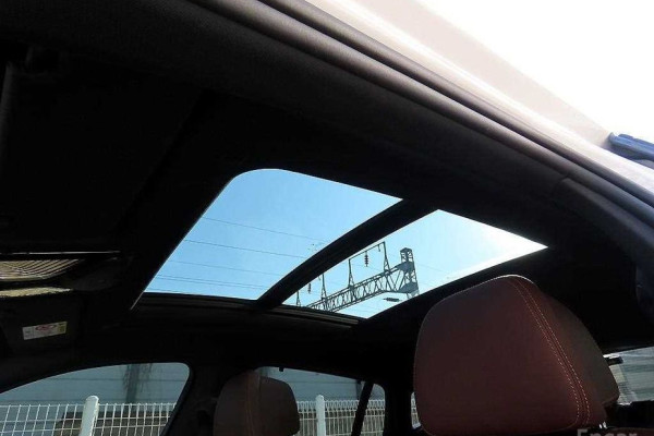 2025 BMW X6 с пробегом 17 000 км