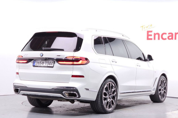 2024 BMW X7 с пробегом 25 780 км