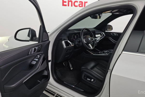 2024 BMW X7 с пробегом 25 780 км