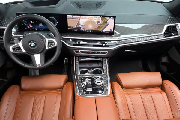 2025 BMW X7 с пробегом 5 630 км