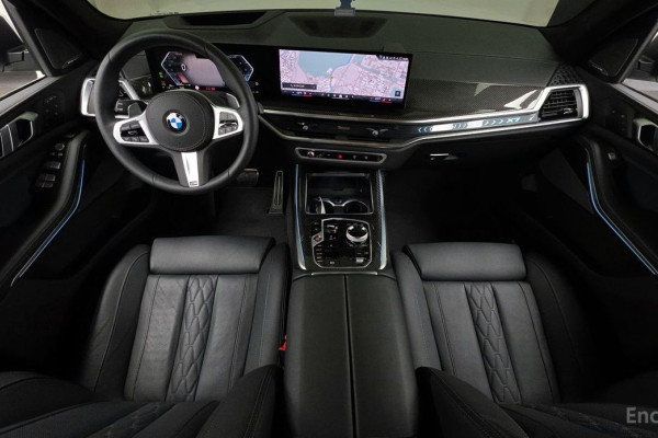 2025 BMW X7 с пробегом 19 631 км