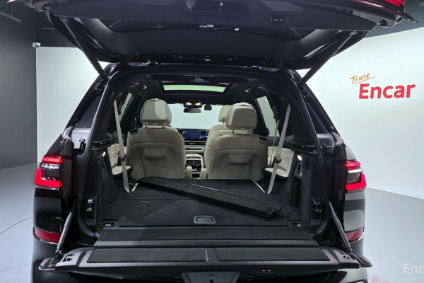 2024 BMW X7 с пробегом 26 278 км