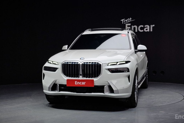 2024 BMW X7 с пробегом 17 234 км