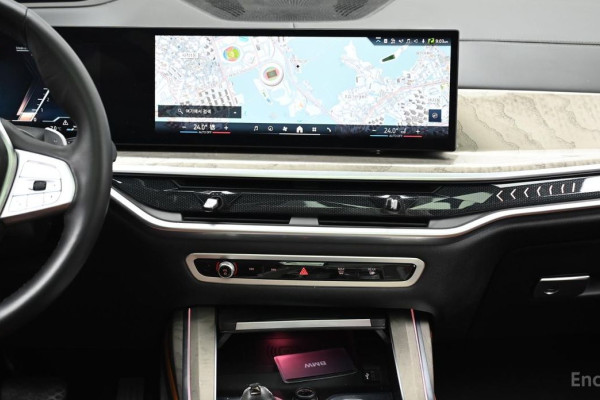 2024 BMW X7 с пробегом 25 322 км