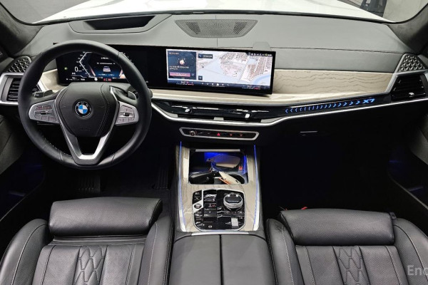 2024 BMW X7 с пробегом 17 234 км