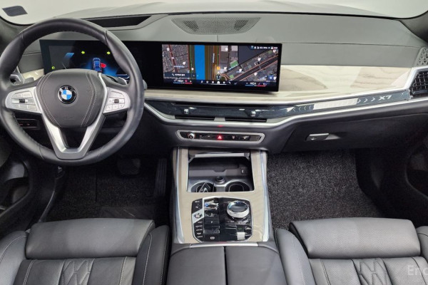 2024 BMW X7 с пробегом 15 205 км