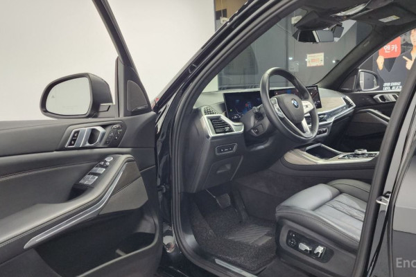 2024 BMW X7 с пробегом 15 205 км