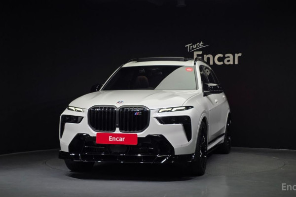 2025 BMW X7 с пробегом 5 117 км