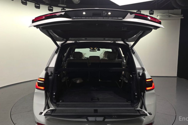 2024 BMW X7 с пробегом 45 454 км