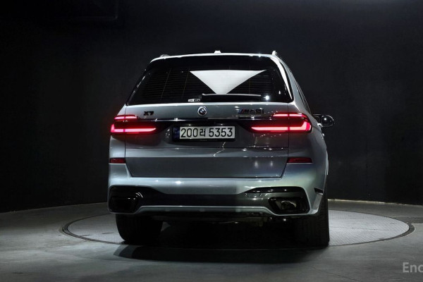2024 BMW X7 с пробегом 31 830 км