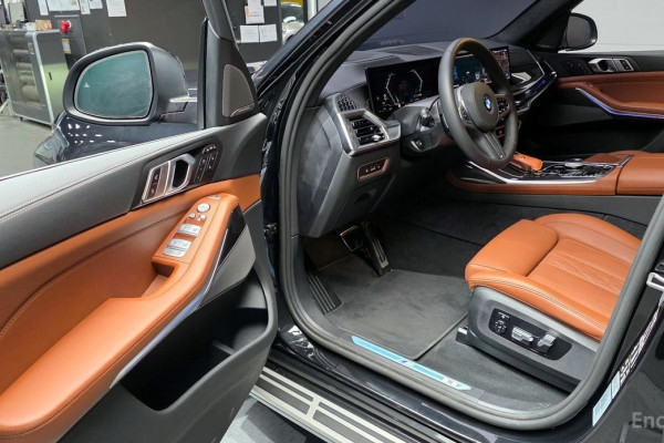 2025 BMW X7 с пробегом 6 724 км