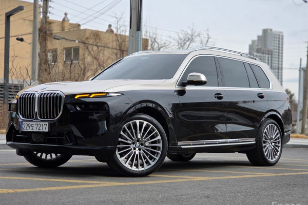 2024 BMW X7 с пробегом 16 245 км