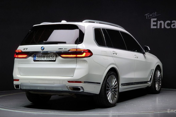 2024 BMW X7 с пробегом 32 425 км