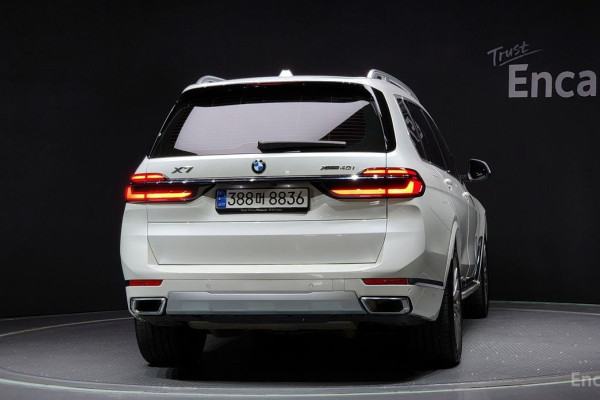 2024 BMW X7 с пробегом 32 425 км