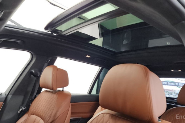 2024 BMW X7 с пробегом 32 425 км