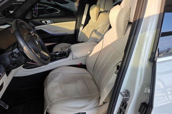 2025 BMW X7 с пробегом 11 474 км