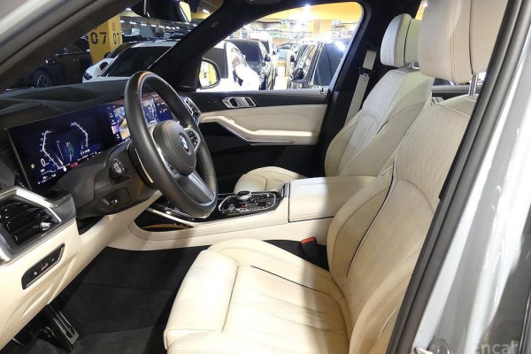 2024 BMW X7 с пробегом 28 800 км