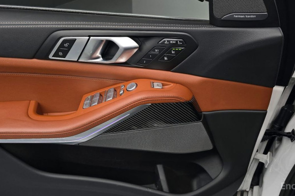 2025 BMW X7 с пробегом 13 120 км