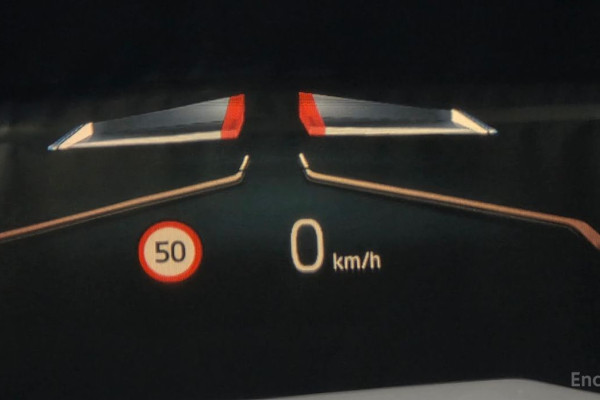 2025 BMW X7 с пробегом 23 км