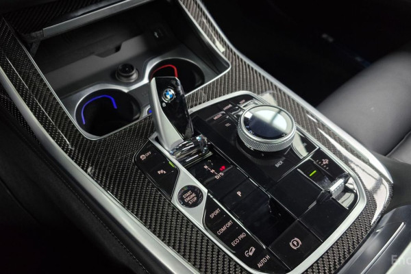 2025 BMW X7 с пробегом 20 790 км