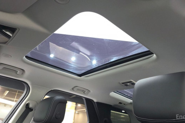 2023 Land Rover Discovery с пробегом 76 883 км