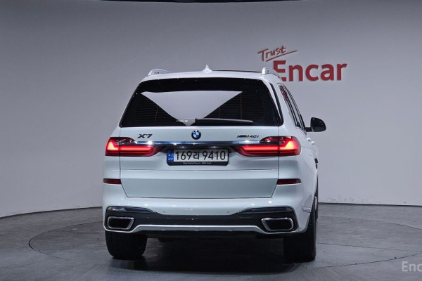 2022 BMW X7 с пробегом 59 672 км